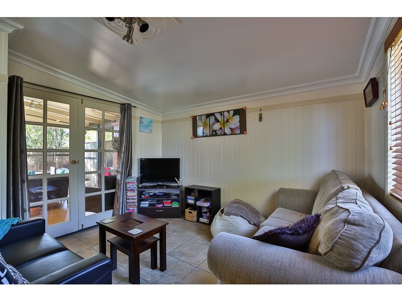 12 Parkinson Street, South Toowoomba QLD 4350
