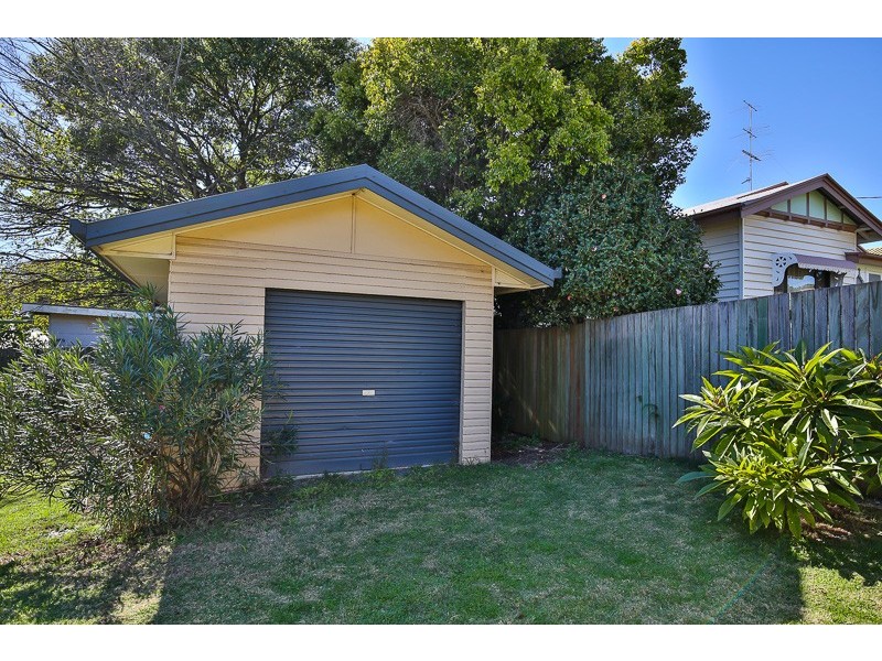 12 Parkinson Street, South Toowoomba QLD 4350