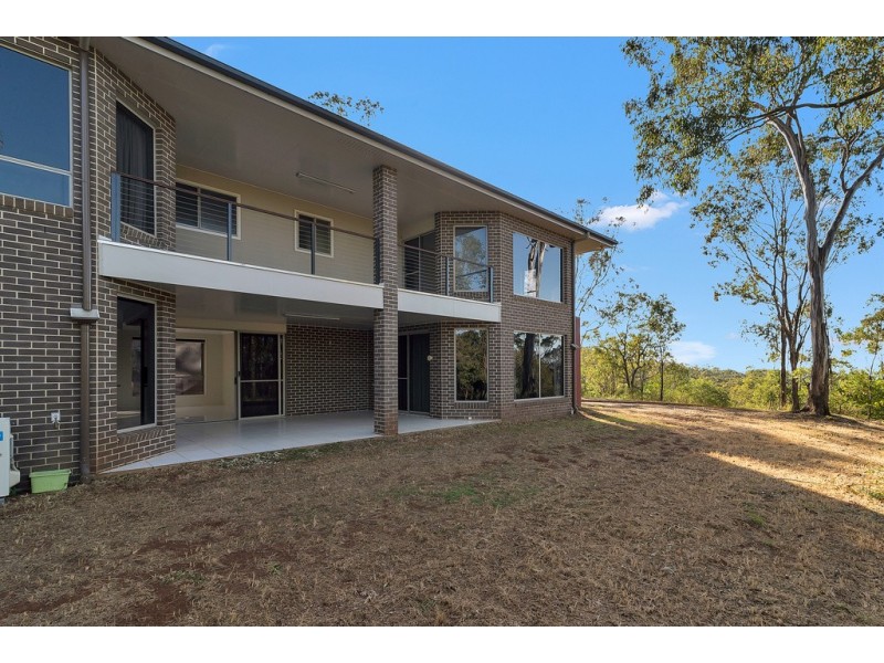 64 Scenic Drive, Silver Ridge QLD 4352