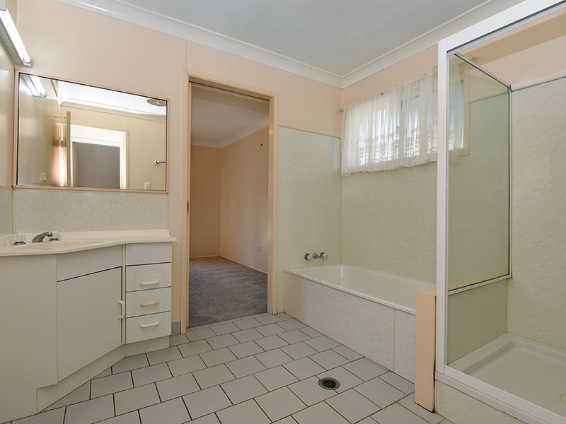 12 Bowden Court, Darling Heights QLD 4350