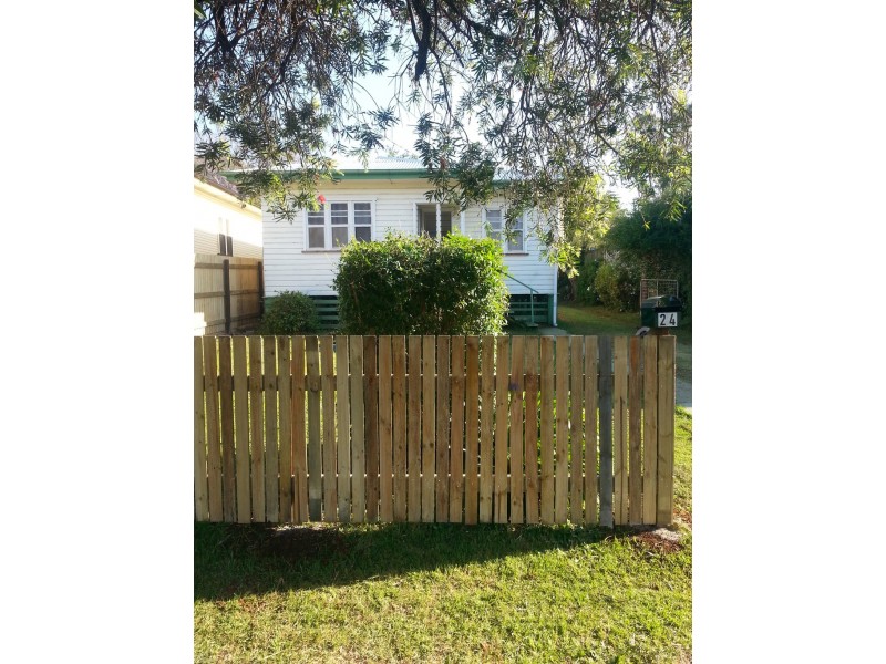 24 Stone Street, Wilsonton QLD 4350