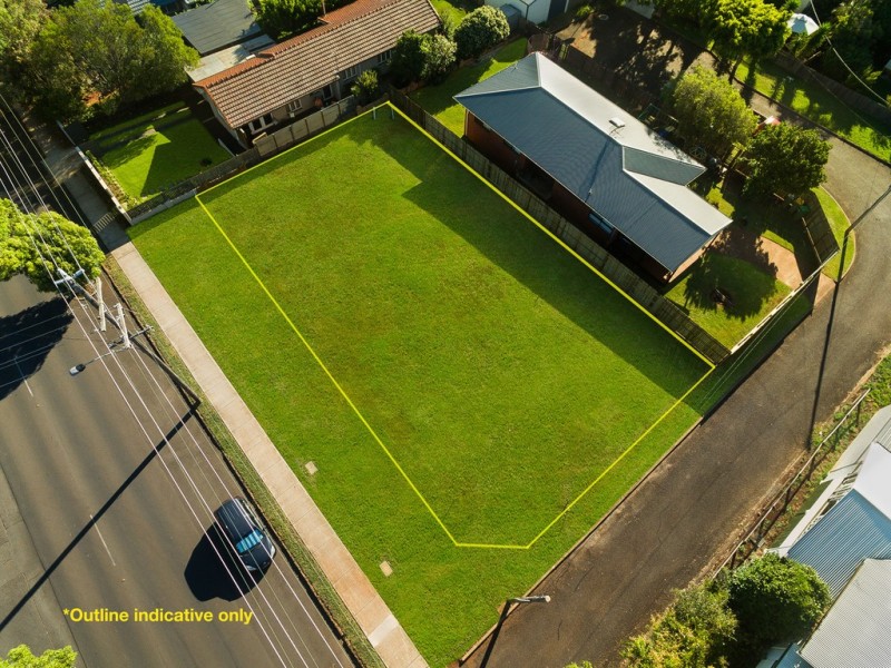63 Hume Street, North Toowoomba QLD 4350