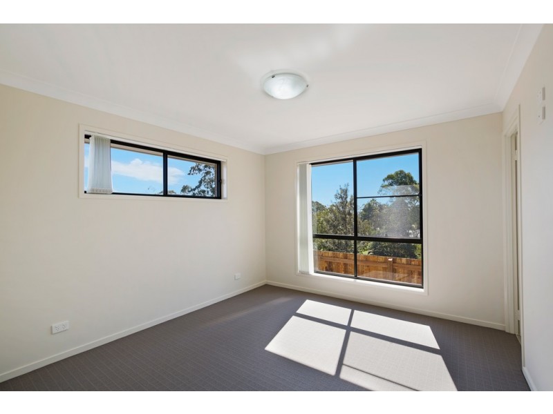 1/9 Adelaide Street, Cranley QLD 4350