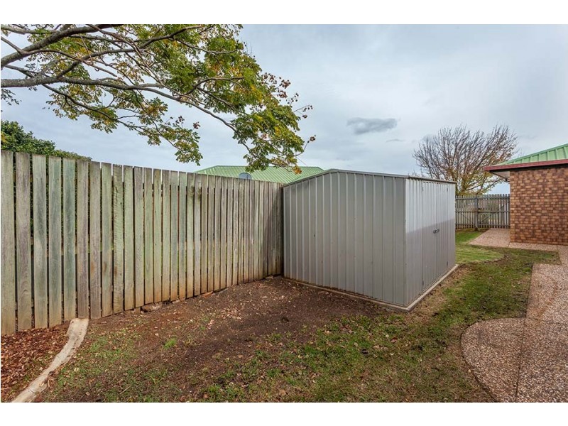 3 Stoneyhurst Court, Glenvale QLD 4350