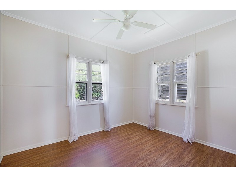 24 Stone Street, Wilsonton QLD 4350