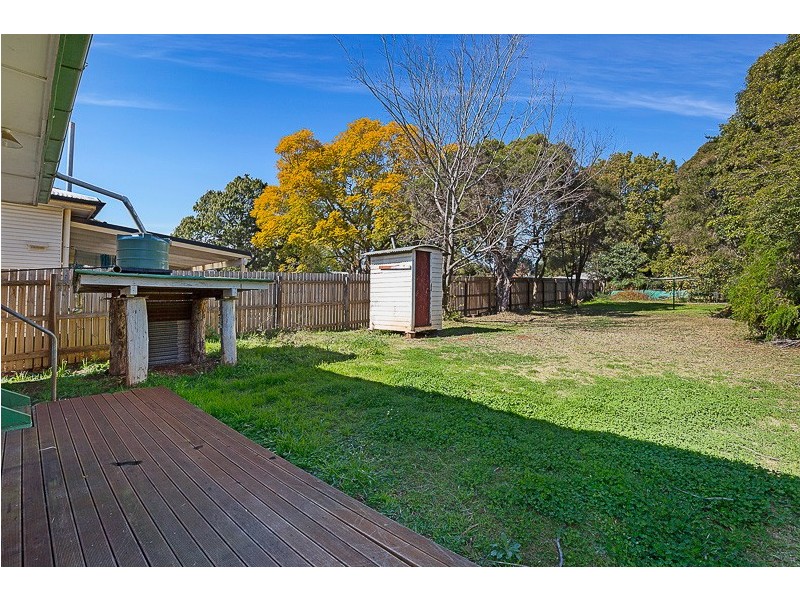 24 Stone Street, Wilsonton QLD 4350