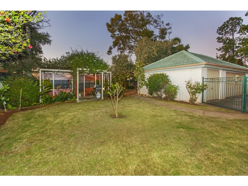175 South Street, South Toowoomba QLD 4350