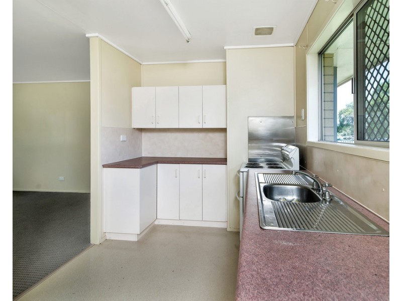 7 Kenora Court, Rockville QLD 4350