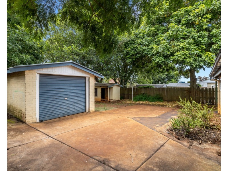 43 Clark Street, South Toowoomba QLD 4350