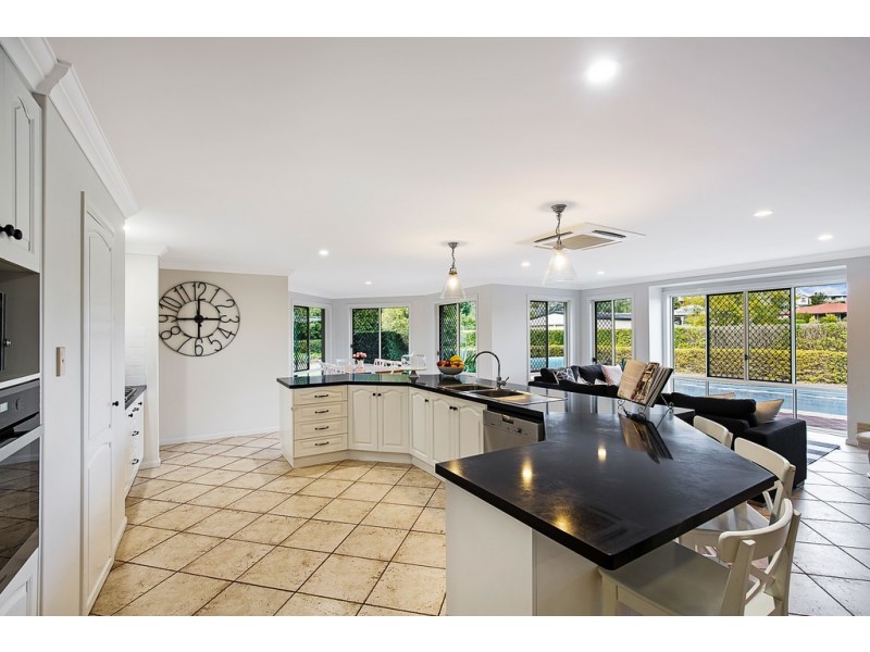 13 Denaid Street, Highfields QLD 4352