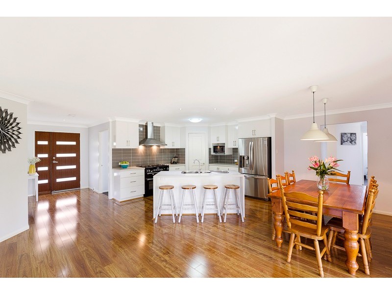 8 Hayle Court, Kleinton QLD 4352