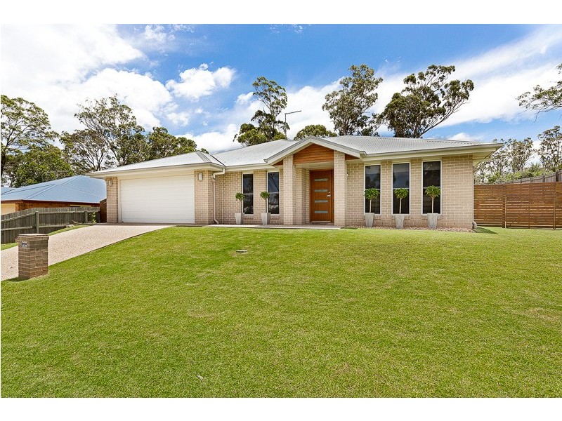 8 Hayle Court, Kleinton QLD 4352