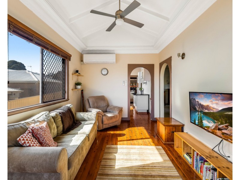 32 Haig Street, South Toowoomba QLD 4350