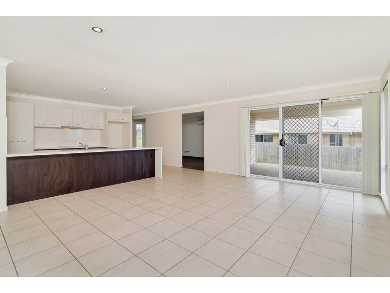 22 Cashmore Street, Wyreema QLD 4352