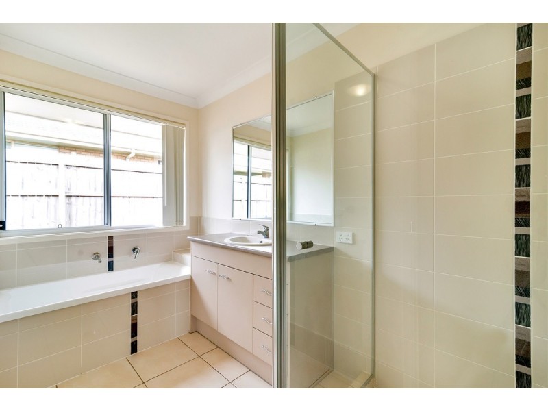 22 Cashmore Street, Wyreema QLD 4352