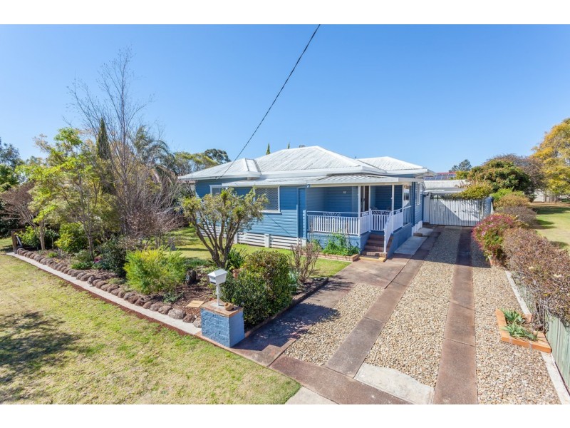 10 Northland Street, Newtown QLD 4350