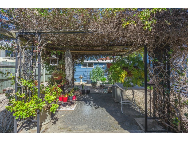 10 Northland Street, Newtown QLD 4350