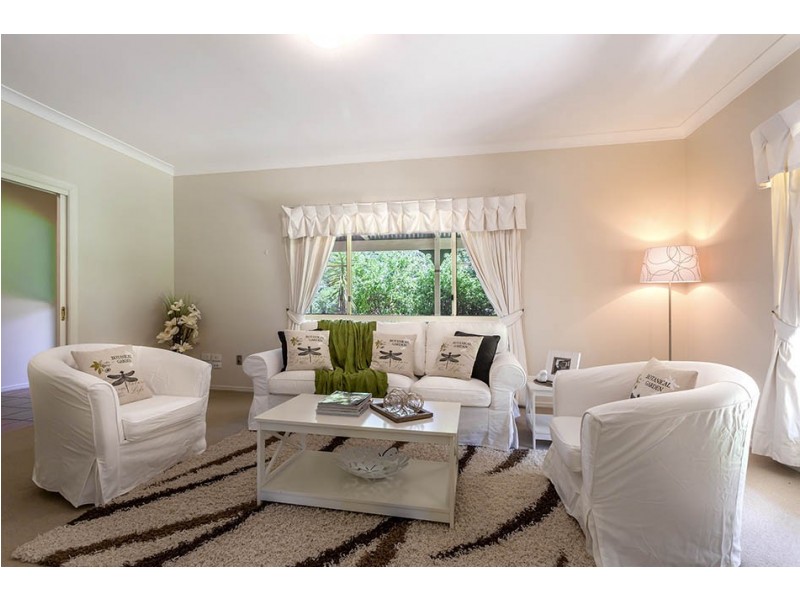 18 Michele Avenue, Highfields QLD 4352