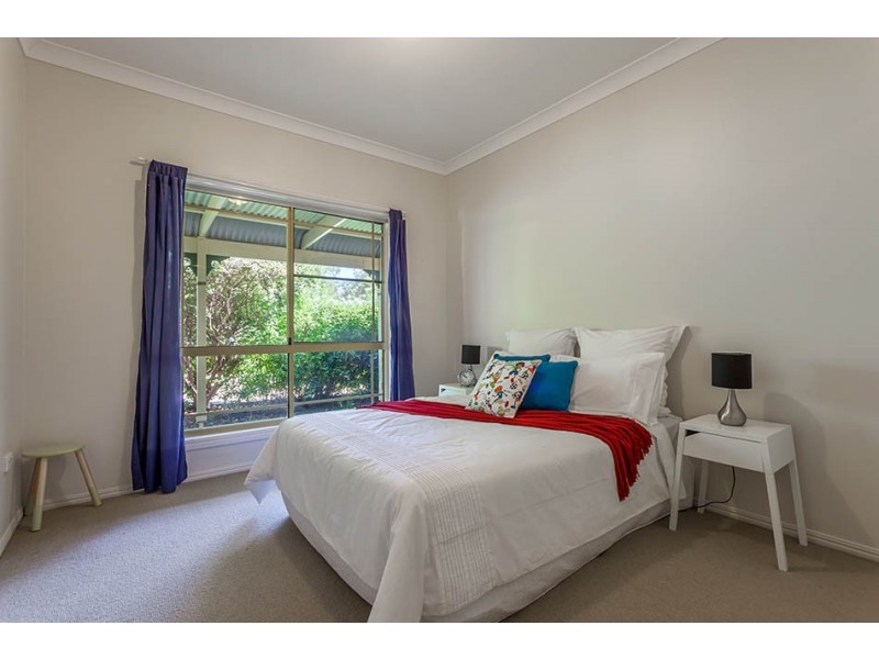 18 Michele Avenue, Highfields QLD 4352