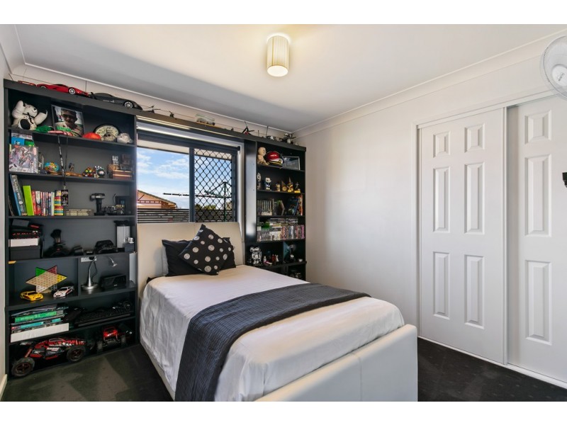 19 Biscay Crescent, Glenvale QLD 4350