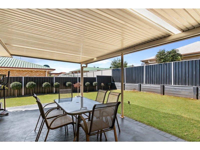 19 Biscay Crescent, Glenvale QLD 4350