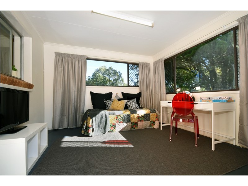 15 Maker Street, Rangeville QLD 4350