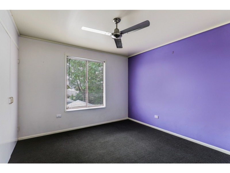 13 Mary Street, Mount Lofty QLD 4350