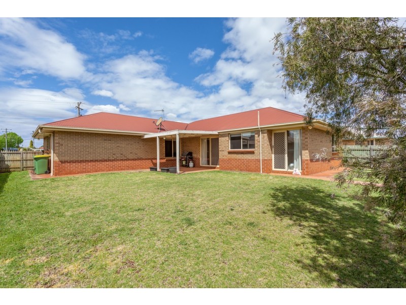 535 Greenwattle Street, Glenvale QLD 4350