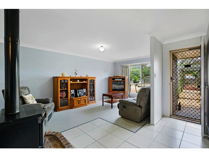 44 Kuhls Road, Highfields QLD 4352