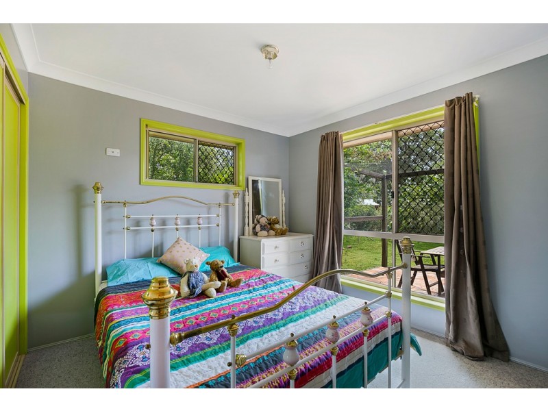 44 Kuhls Road, Highfields QLD 4352