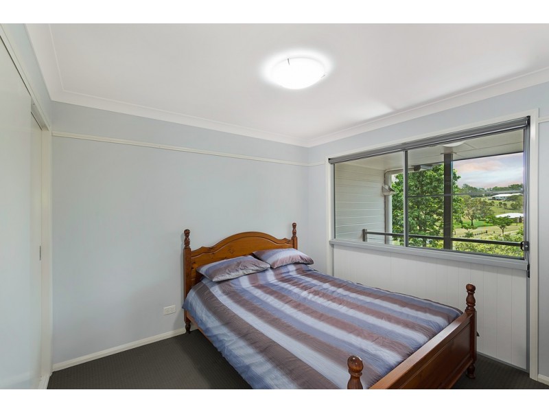 27 Settlers Drive, Gowrie Junction QLD 4352