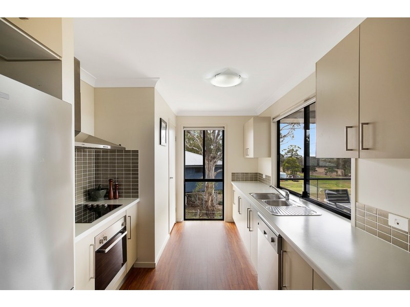 4 Sawyers Court, Gowrie Junction QLD 4352