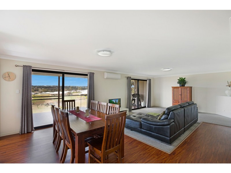 4 Sawyers Court, Gowrie Junction QLD 4352