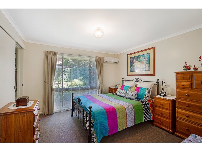 18 Bingara Street, Mount Lofty QLD 4350
