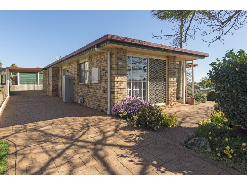6 Quinlan Court, Darling Heights QLD 4350
