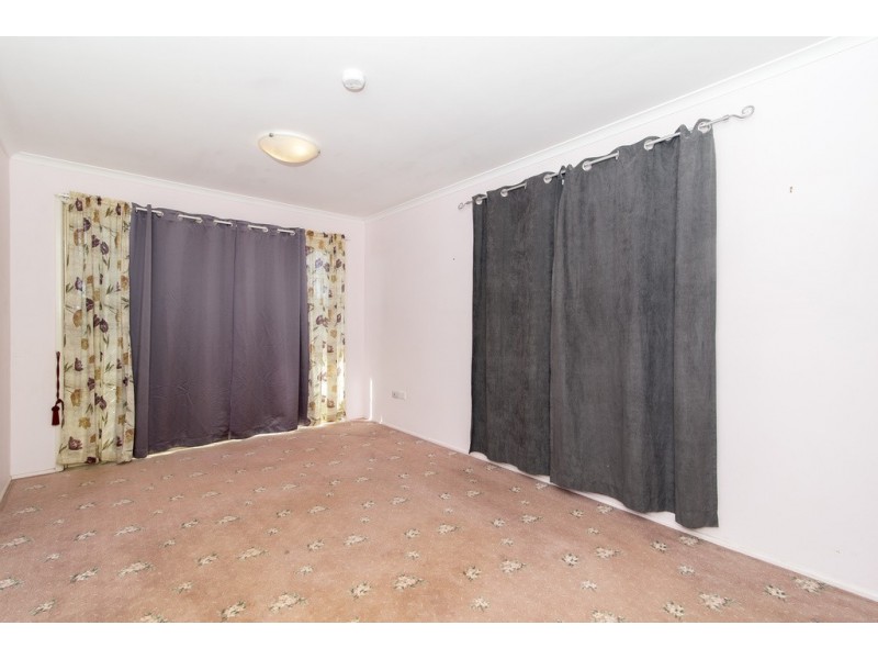 6 Quinlan Court, Darling Heights QLD 4350