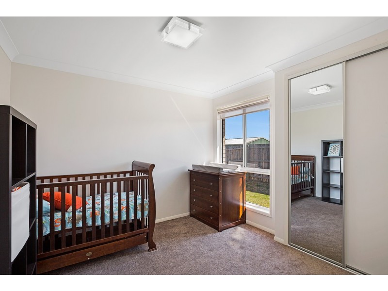61 Edwin Street, Westbrook QLD 4350