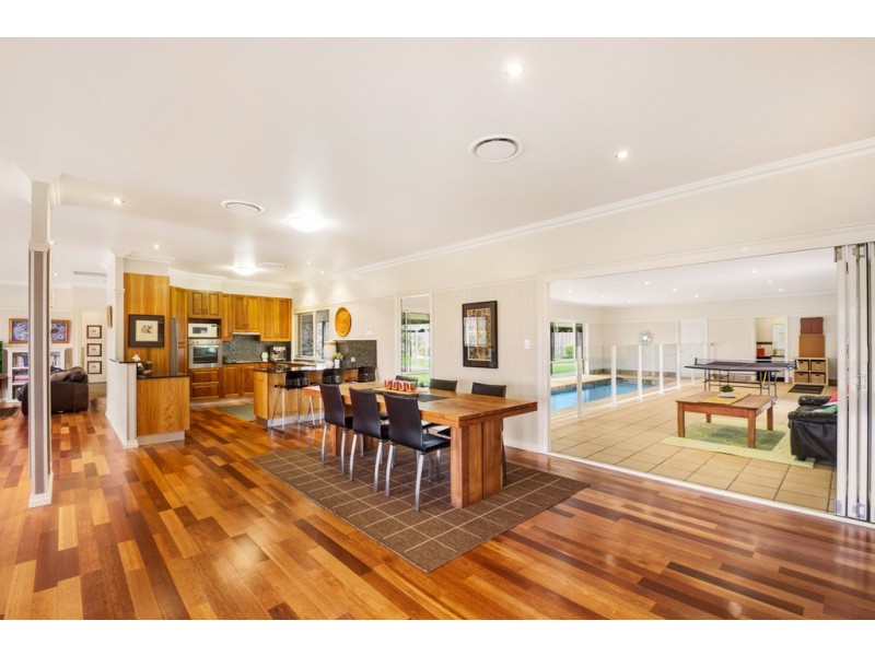 1 Berghofer Drive, Highfields QLD 4352