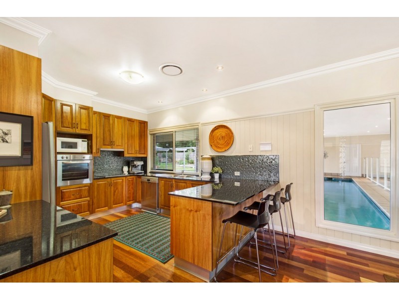 1 Berghofer Drive, Highfields QLD 4352