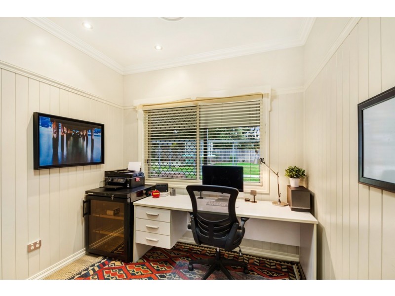 1 Berghofer Drive, Highfields QLD 4352