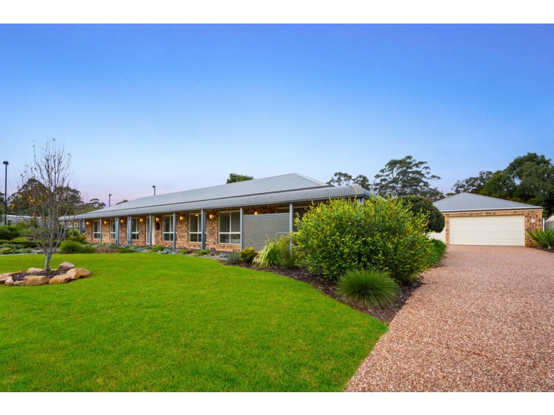 1 Berghofer Drive, Highfields QLD 4352