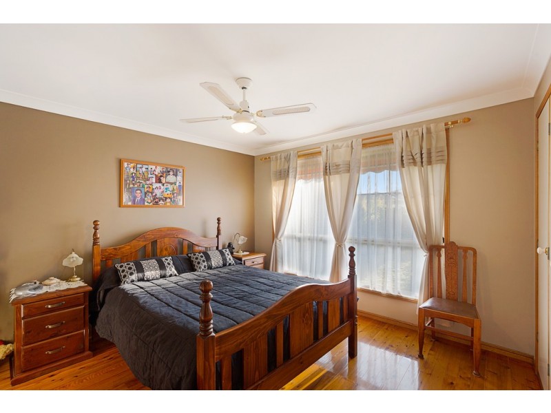 418 Mackenzie Street, Middle Ridge QLD 4350