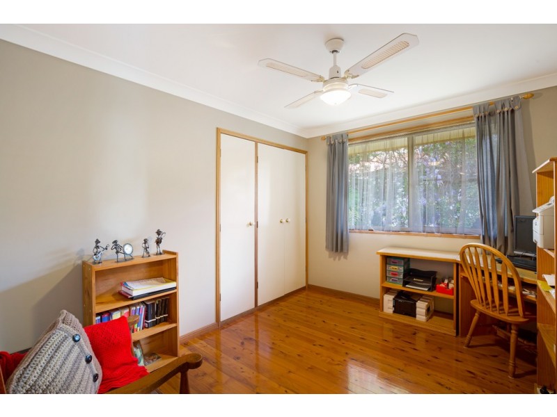 418 Mackenzie Street, Middle Ridge QLD 4350