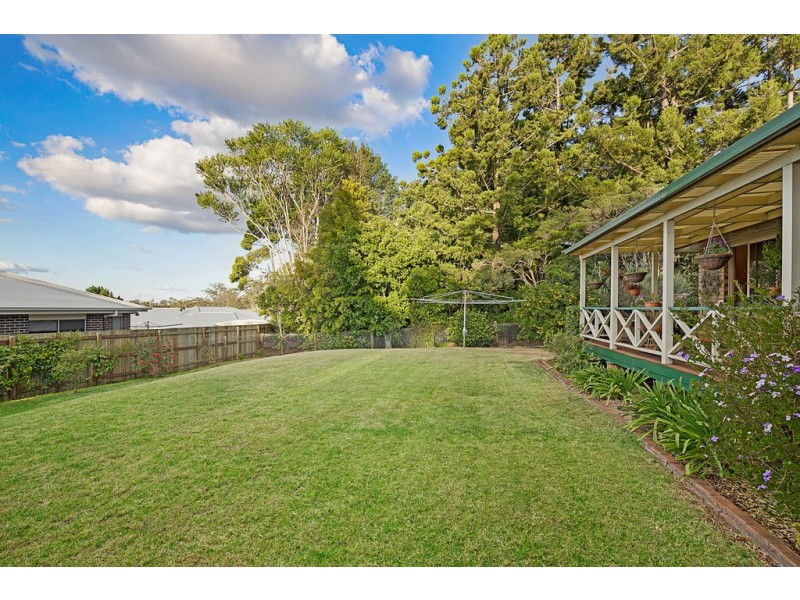 418 Mackenzie Street, Middle Ridge QLD 4350