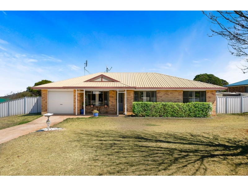 17 Liquidambar Street, Glenvale QLD 4350