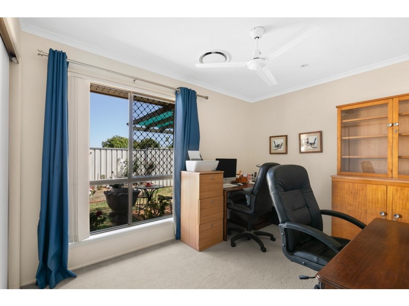 17 Liquidambar Street, Glenvale QLD 4350