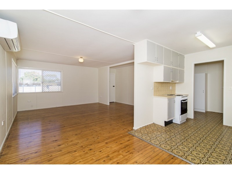 21 Cathro Street, Rockville QLD 4350