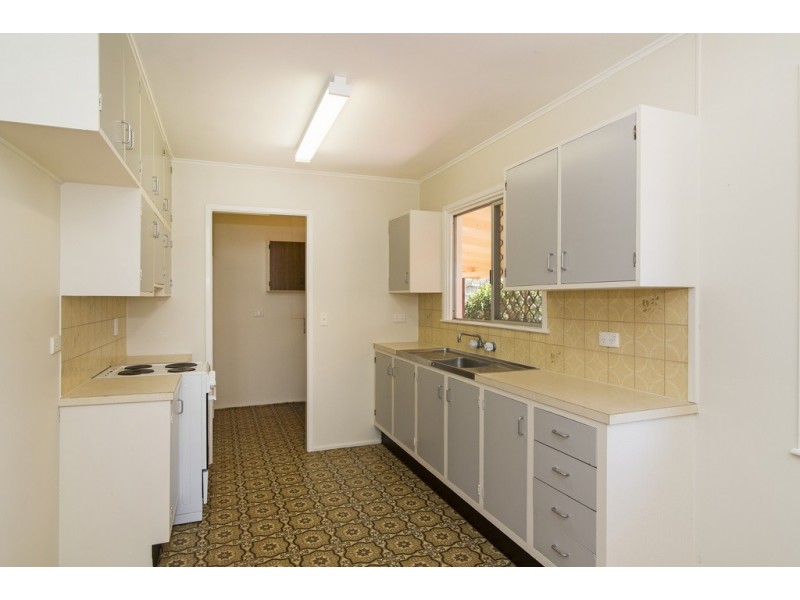 21 Cathro Street, Rockville QLD 4350