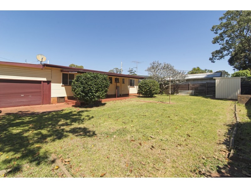 21 Cathro Street, Rockville QLD 4350