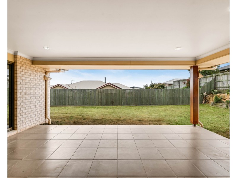 1 Punter Close, Glenvale QLD 4350
